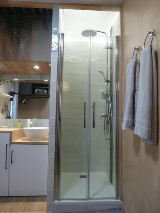 Le Nid D'Orient Entre Matabiau Et Capitole Parking Apartment Toulouse Ngoại thất bức ảnh