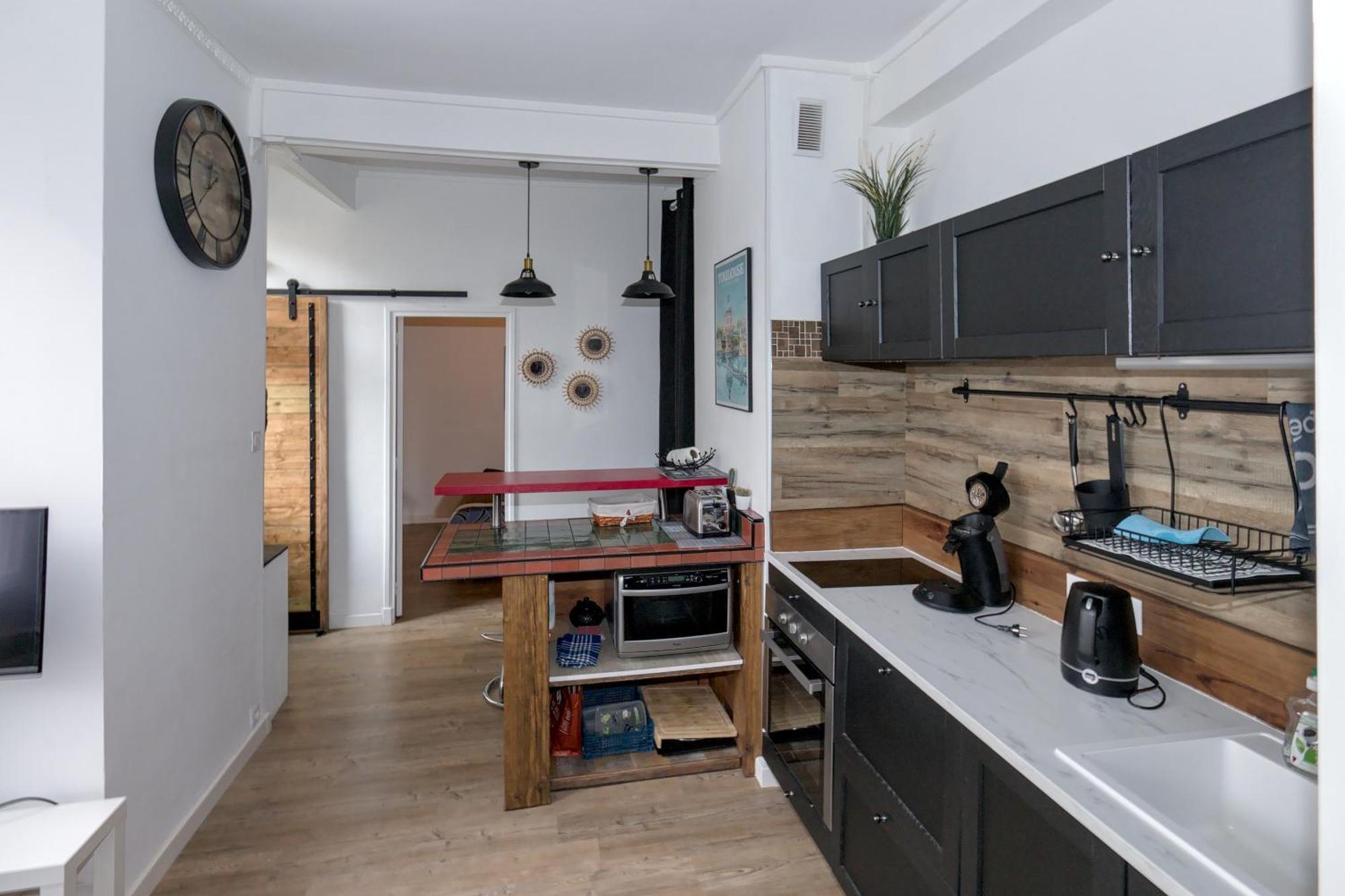 Le Nid D'Orient Entre Matabiau Et Capitole Parking Apartment Toulouse Ngoại thất bức ảnh